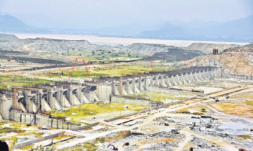 పోలవరం నిర్మాణంపై ఏపీ ప్రభుత్వం కీలక అడుగు పోలవరం నిర్మాణంపై ఏపీ ప్రభుత్వం కీలక అడుగు