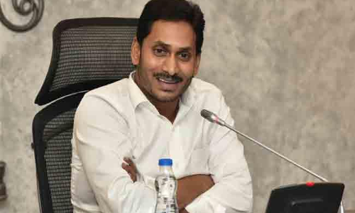 మూడో స్థానంలో నిలిచిన సీఎం జగన్