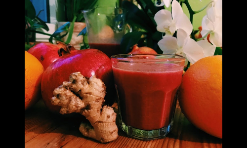 అల్లం, దానిమ్మ రసం రోజు తీసుకుంటే..! అల్లం, దానిమ్మ రసం రోజు తీసుకుంటే..!