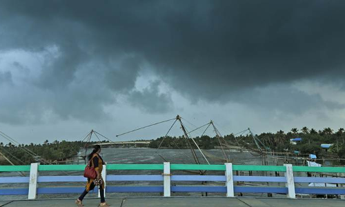 ఏపీకి పొంచివున్న మరో ముప్పు.. భారీ వర్ష సూచన.. ఏపీకి పొంచివున్న మరో ముప్పు.. భారీ వర్ష సూచన..