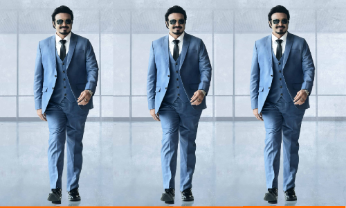 బాలయ్య బాబు లుక్స్ అదరహో!