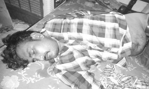 ప్రియురాలు చికెన్‌పకోడి తినలేదని ప్రియుడు ఆత్మహత్య