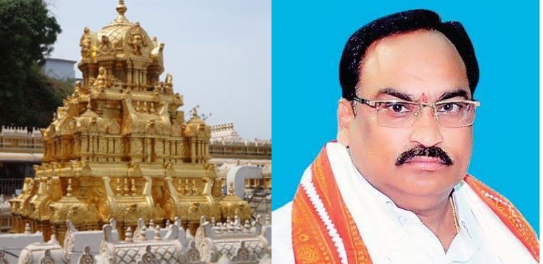 దుర్గగుడి ఈవోగా బాధ్యతలు స్వీకరించిన సురేష్బాబు దుర్గగుడి ఈవోగా బాధ్యతలు స్వీకరించిన సురేష్బాబు