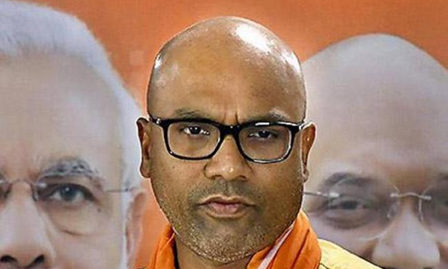 ధర్మపురి అర్వింద్‌ను గెటౌట్‌ అన్నది ఎవరు..ఎన్నికలకు ముందు జరిగిన ఘటన నేడెందుకు చక్కర్లు కొడుతోంది?