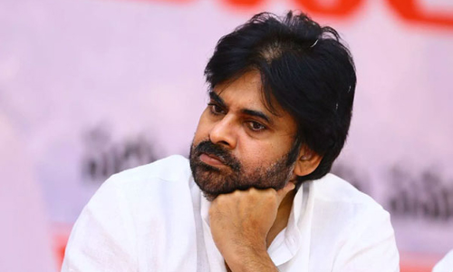 రాజధాని రైతుల విషయంలో పవన్ కళ్యాణ్ కీలక నిర్ణయం