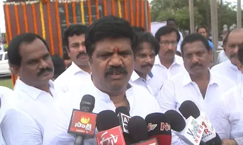 నా జోలికి వస్తే విశాఖలో తిరగనివ్వను : మంత్రి అవంతి