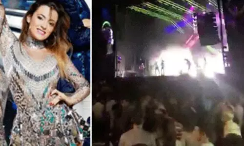 ఘోర విషాదం.. అందరూ చూస్తుండగానే గాయని..