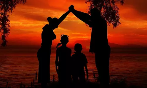 పిల్లలపై అతిమోహం వద్దు..ఓపికతో ఎందుకో చదవండి!!