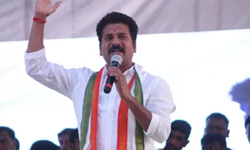 ఢిల్లీలో రేవంత్‌పై టీ కాంగ్‌ పెద్దల స్కెచ్?