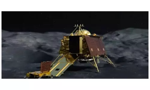 చంద్రయాన్ 2: హలో విక్రం..ఉన్నావా? లండర్ విక్రం తో సంబంధాల కోసం నాసా విశ్వ ప్రయత్నాలు! చంద్రయాన్ 2: హలో విక్రం..ఉన్నావా? లండర్ విక్రం తో సంబంధాల కోసం నాసా విశ్వ ప్రయత్నాలు!