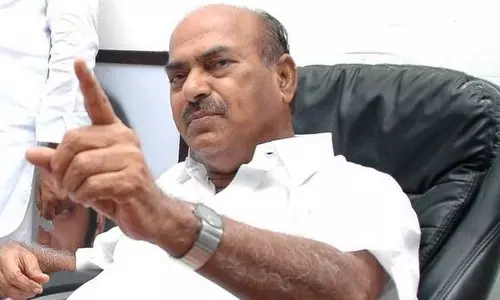 ఏపీలో ఆ పార్టీ ప్రభంజనం మొదలైంది : జేసీ దివాకర్ రెడ్డి సంచలనం