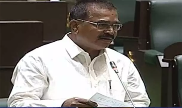 పోడు భూములపై త్వరలో కొత్త పాలసీ తెస్తాం : మంత్రి నిరంజన్రెడ్డి పోడు భూములపై త్వరలో కొత్త పాలసీ తెస్తాం : మంత్రి నిరంజన్రెడ్డి