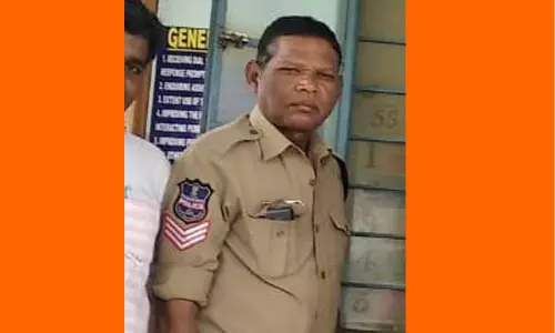 నిజామాబాద్ లో కలకలం రేపిన హెడ్ కానిస్టేబుల్ ఆత్మహత్య నిజామాబాద్ లో కలకలం రేపిన హెడ్ కానిస్టేబుల్ ఆత్మహత్య