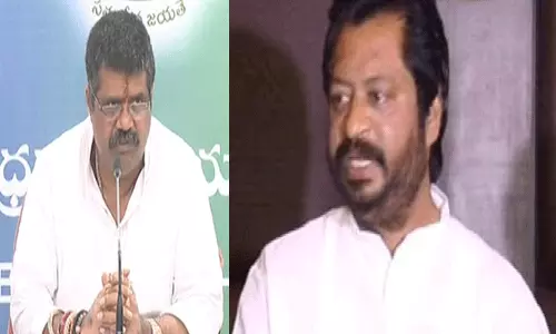 బోటులో 73 కాదు 93 మంది.. మాజీ ఎంపీ హర్షకుమార్ సంచలనం..