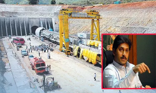 వెలిగొండ విషయంలో సంచలన నిర్ణయం తీసుకున్న జగన్ సర్కార్