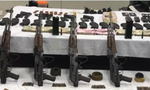 ఉగ్రుకుట్ర భగ్నం చేసిన పంజాబ్ పోలీసులు ఉగ్రుకుట్ర భగ్నం చేసిన పంజాబ్ పోలీసులు