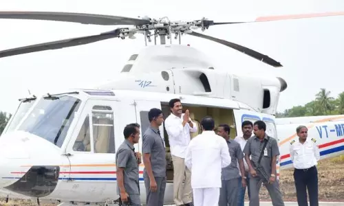సీఎం జగన్ హెలికాఫ్టర్ ల్యాండింగ్ పై తప్పుడు సమాచారం..