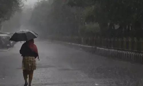 48 గంటల్లో అల్పపీడనం.. ఏపీలో మళ్ళీ వర్షాలు