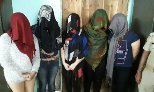 రిసార్టులో మరో భారీ సెక్స్ రాకెట్ గుట్టు రట్టు