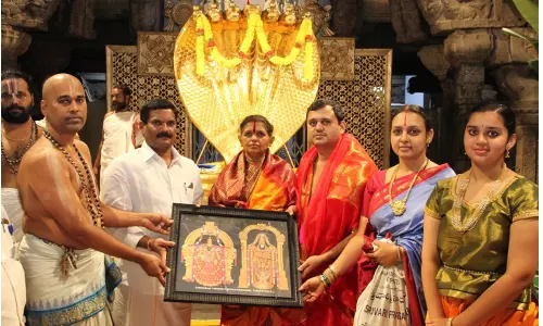 టీటీడీ బోర్డు మెంబర్ గా ప్రమాణ స్వీకారం చేసిన డీపీ అనంతా టీటీడీ బోర్డు మెంబర్ గా ప్రమాణ స్వీకారం చేసిన డీపీ అనంతా