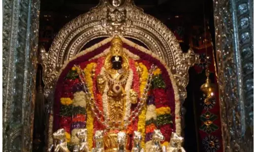 అరసవెల్లిలో భక్తులకు నిరాశ