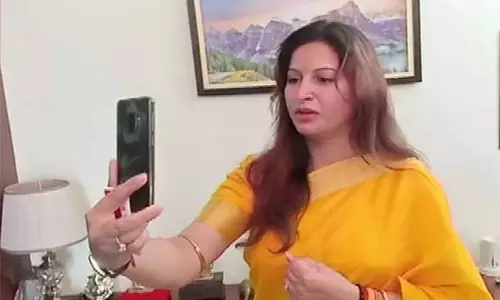 టిక్‎టాక్ నటికి ఎమ్మెల్యే టికెట్