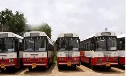 తెలంగాణలో ఆర్టీసీ సమ్మె.. రాజన్న సిరిసిల్ల జిల్లాలో డిపోల వద్ద భారీ బందోబస్తు