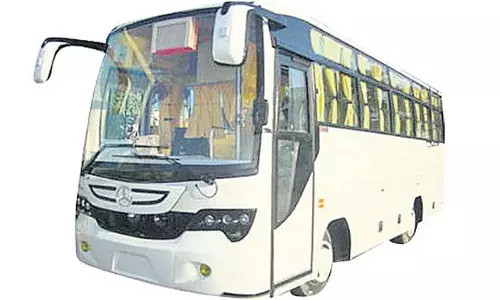 దసరా పండగ..  బస్సు టికెట్ ధరలు అధికంగా ఉన్నాయా..? అయితే ఈ నంబర్ కు..