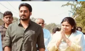 ఏపీ మాజీ మంత్రి భర్తపై కేసు నమోదు