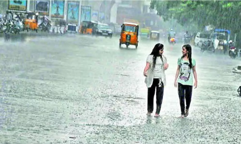 Rain Alert : తెలుగు రాష్ట్రాలకు భారీ వర్ష సూచన