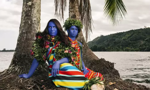 International Wonder : అదో వింత ప్రపంచం.. ఆడా, మగా కాని మూడో జీవన విధానం వారి సంప్రదాయం!