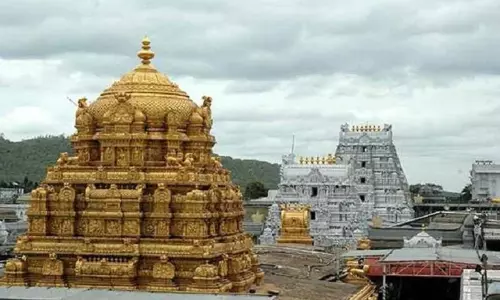 దసరా సెలవులు ముగియడంతో తిరుమలలో తగ్గిన భక్తుల తాకిడి