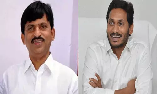 మాజీ ఎంపీ పొంగులేటి శ్రీనివాసరెడ్డి ఇంట శుభకార్యానికి సీఎం జగన్