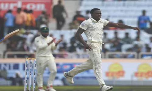 India vs South Africa 3rd Test : తొలి సెషన్లో భారత్కి ఎదురుదెబ్బలు India vs South Africa 3rd Test : తొలి సెషన్లో భారత్కి ఎదురుదెబ్బలు