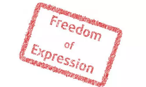 భావప్రకటన స్వేచ్చకు సంకెళ్ళా?