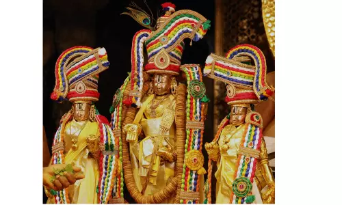 తిరుమలలో తక్కువగా భక్తుల రద్దీ