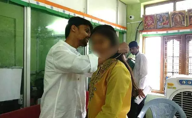 ట్రైనీ ఐపీఎస్ అధికారిపై వేధింపుల కేసు ట్రైనీ ఐపీఎస్ అధికారిపై వేధింపుల కేసు