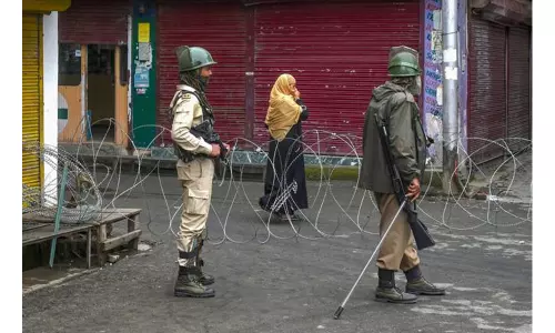 జమ్మూ కాశ్మీర్లో రాష్ట్రపతి పాలన రద్దు జమ్మూ కాశ్మీర్లో రాష్ట్రపతి పాలన రద్దు