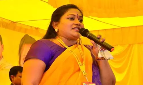 వైసీపీ ప్రభుత్వంపై మండిపడ్డ అనిత వైసీపీ ప్రభుత్వంపై మండిపడ్డ అనిత