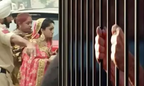 ఖైదీతో పెళ్లికి మూడేళ్లు ఆగింది... బెయిల్ రాలేదని జైలుకెళ్లి పెళ్లిచేసుకుంది