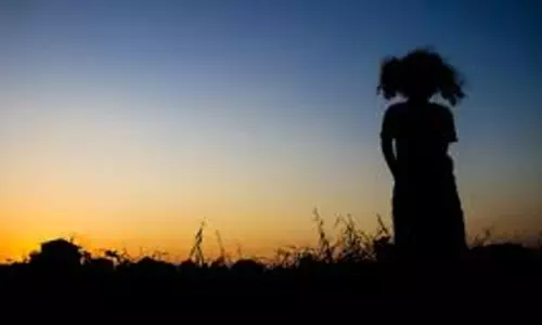 11 ఏళ్ల బాలికపై ప్రిన్సిపల్ అత్యాచారయత్నం