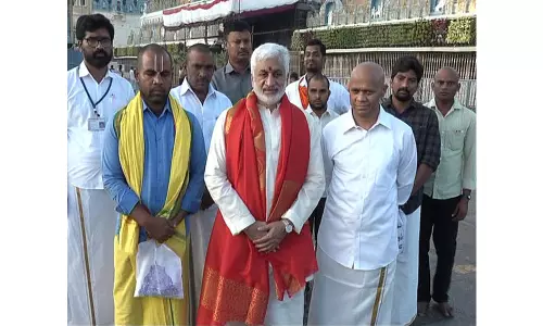 తిరుమల శ్రీవారిని దర్శించుకున్న  వైసీపీ జాతీయ ప్రధాన కార్యదర్శి