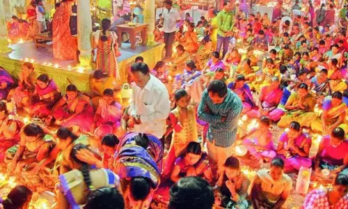 సోమవారం శ్రీశైలంలో లక్ష దీపోత్సవం