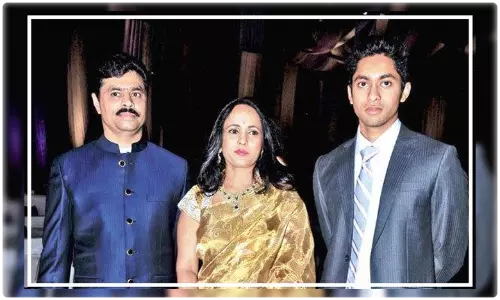 సీఎం రమేష్‌ కుమారుడి నిశ్చితార్థం.. దుబాయ్ కి 15 విమానాలు..