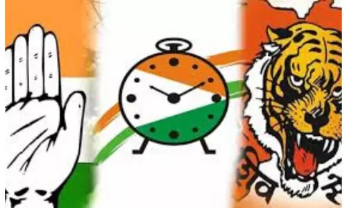 మహారాష్ట్రలో క్యాంప్ రాజకీయాలు మహారాష్ట్రలో క్యాంప్ రాజకీయాలు