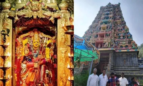 కనకదుర్గ అమ్మవారికి మహా అన్నప్రసాదం