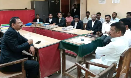 తుని కోర్టులో ఘనంగా రాజ్యాంగ దినోత్సవం