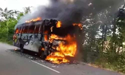 ప్రకాశం జిల్లాలో తప్పిన పెను ప్రమాదం.. ప్రకాశం జిల్లాలో తప్పిన పెను ప్రమాదం..