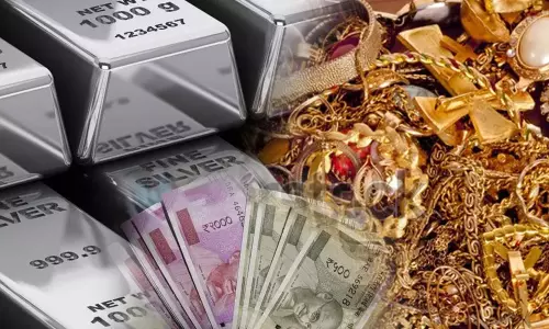 స్వల్పంగా పెరిగిన బంగారం ధరలు