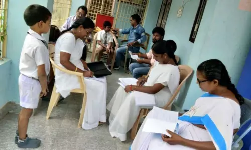 ఉచిత కంటి వైద్య శిబిరం